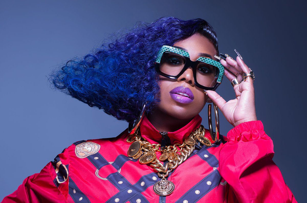 Read more about the article Missy Elliott is a drop dead diva. Check this out!